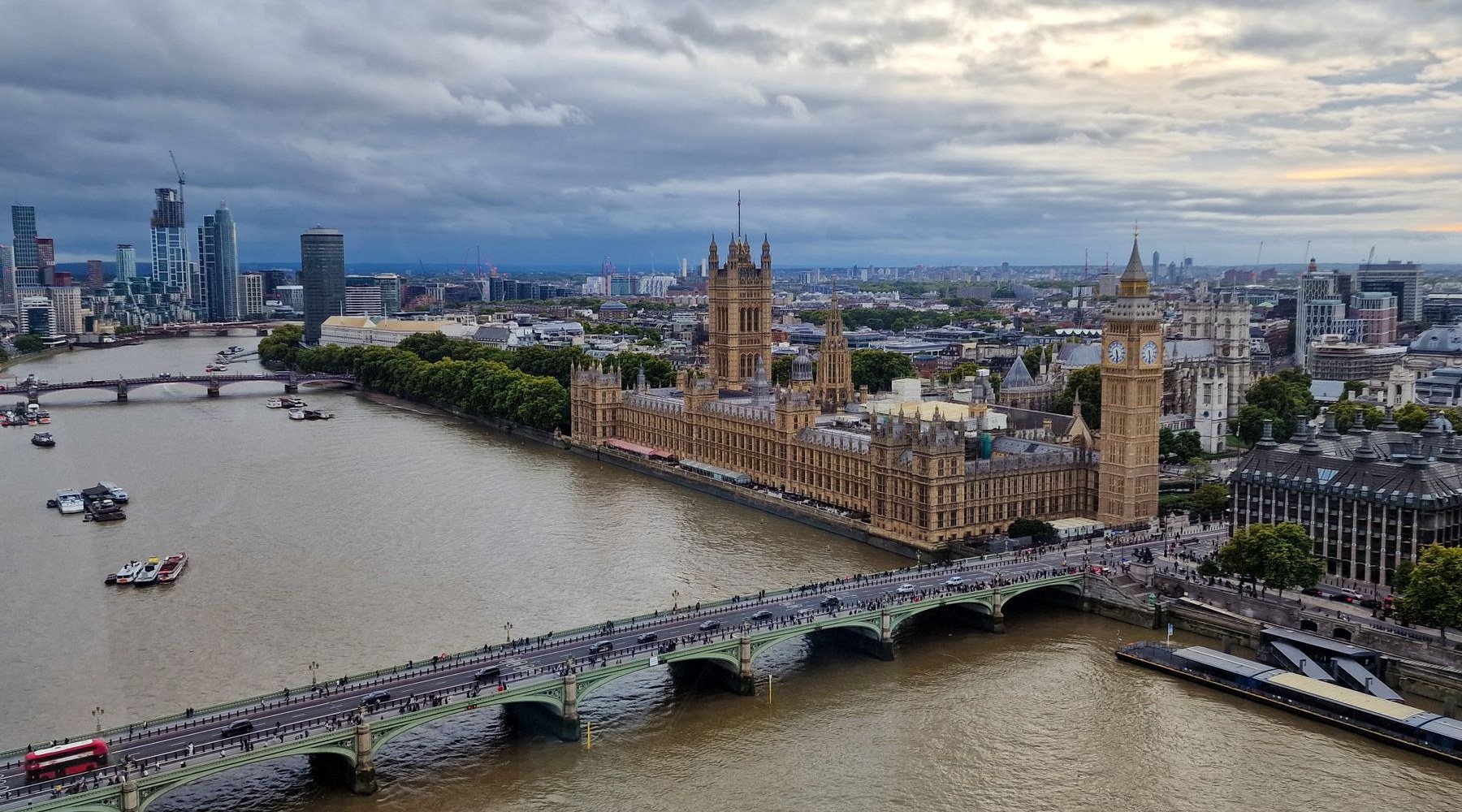 London UK city — hair transplant cost UK comparison with Istanbul Turkey 2026